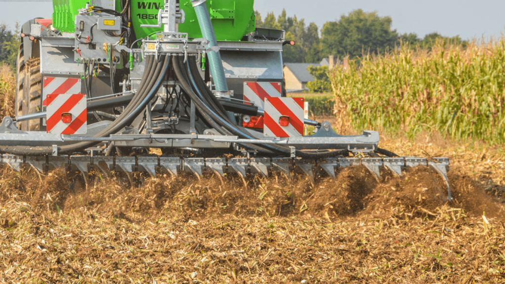 Prestation épandage effluent organique enfouisseur